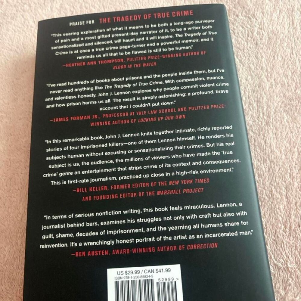 Books - Picture 3 of 3